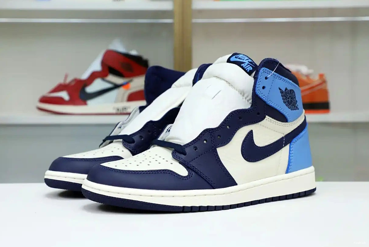 RETRO OG HIGH 'OBSIDIAN' AIR 1 JORDAN 0405